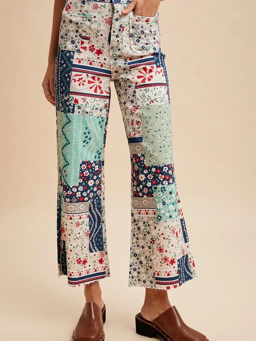 🌸 ANNIEWEAR Patchwork Floral Wide Leg Jeans Boho Size Medium